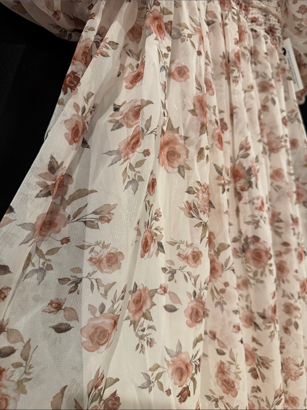 Floral Puff-Sleeve Maxi Dress in Blush Rose - Picture 3 of 5